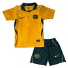 Fotballtrøye Australia Hjemmedrakt VM 2026 Kortermet - Barn(+ Shorts) Fotballtrøye Australia Hjemmedrakt VM 2026 Kortermet - Barn(+ Shorts)