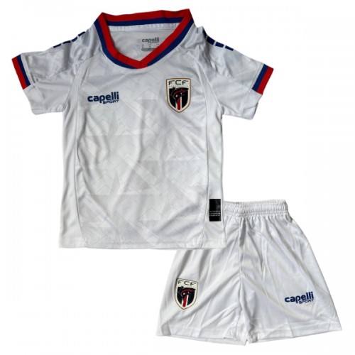 Fotballtrøye Cabo Verde Bortedrakt VM 2026 Kortermet - Barn(+ Shorts) Fotballtrøye Cabo Verde Bortedrakt VM 2026 Kortermet - Barn(+ Shorts)