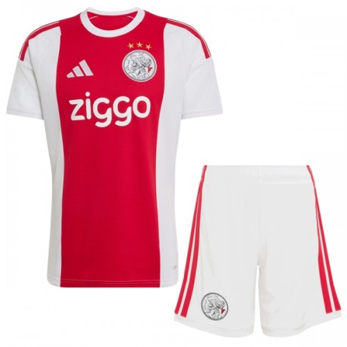 Fotballtrøye Ajax Amsterdam Hjemmedrakt 2026-27 Kortermet - Barn(+ Shorts) Fotballtrøye Ajax Amsterdam Hjemmedrakt 2026-27 Kortermet - Barn(+ Shorts)