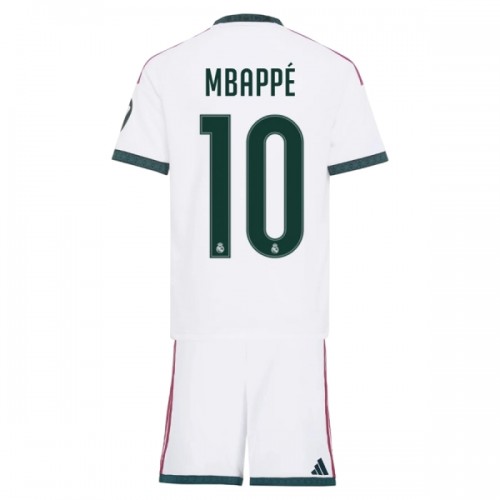 Fotballtrøye Real Madrid Mbappé 10 Hjemmedrakt 2026-27 Kortermet - Barn(+ Shorts) Fotballtrøye Real Madrid Mbappé 10 Hjemmedrakt 2026-27 Kortermet - Barn(+ Shorts)