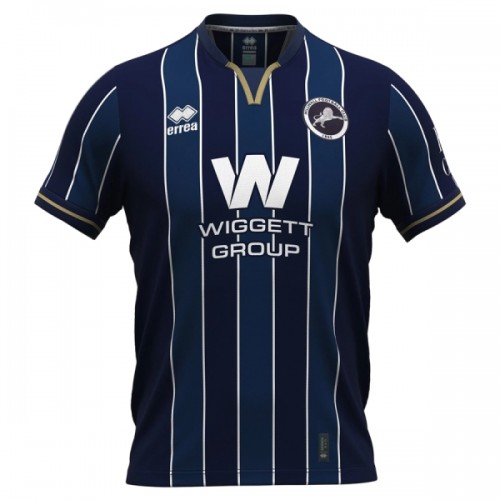 Fotballtrøye Millwall Hjemmedrakt 2026-27 Kortermet Fotballtrøye Millwall Hjemmedrakt 2026-27 Kortermet