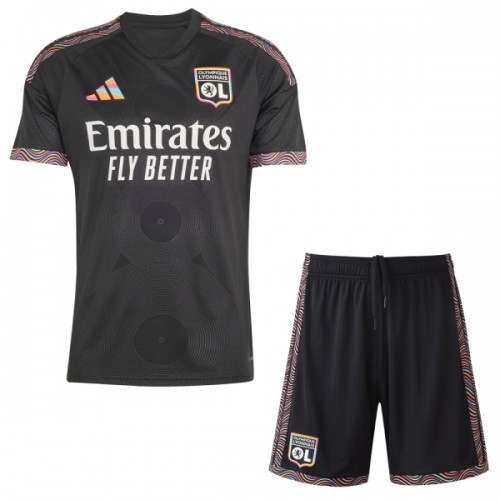Fotballtrøye Olympique Lyonnais Tredjedrakt 2026-27 Kortermet - Barn(+ Shorts) Fotballtrøye Olympique Lyonnais Tredjedrakt 2026-27 Kortermet - Barn(+ Shorts)