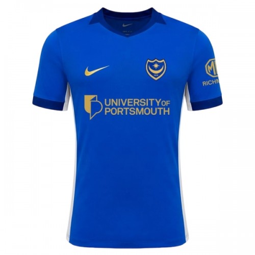 Fotballtrøye Portsmouth Hjemmedrakt 2026-27 Kortermet Fotballtrøye Portsmouth Hjemmedrakt 2026-27 Kortermet
