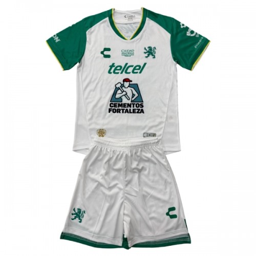 Fotballtrøye Club Leon Bortedrakt 2026-27 Kortermet - Barn(+ Shorts) Fotballtrøye Club Leon Bortedrakt 2026-27 Kortermet - Barn(+ Shorts)