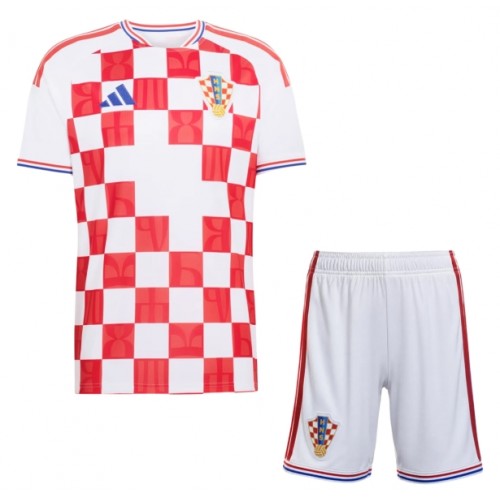 Fotballtrøye Kroatia Hjemmedrakt 2026-27 Kortermet - Barn(+ Shorts) Fotballtrøye Kroatia Hjemmedrakt 2026-27 Kortermet - Barn(+ Shorts)