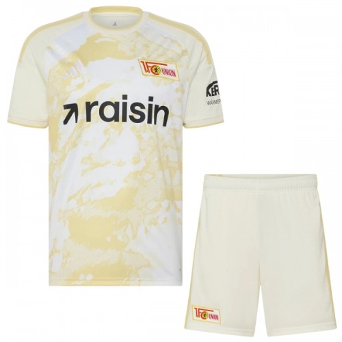 Fotballtrøye Union Berlin Tredjedrakt 2026-27 Kortermet - Barn(+ Shorts) Fotballtrøye Union Berlin Tredjedrakt 2026-27 Kortermet - Barn(+ Shorts)