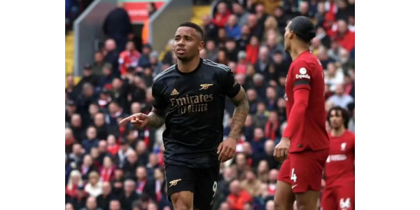 Arsenal led et 0-1 tap, Manchester City vant tre påfølgende Premier League-titler