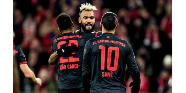 Cancelo assisterer på Bayern-debuten